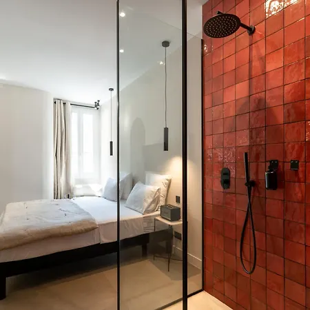 Hotel Mouchki *