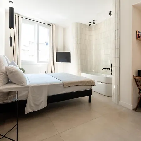 Hotel Mouchki *